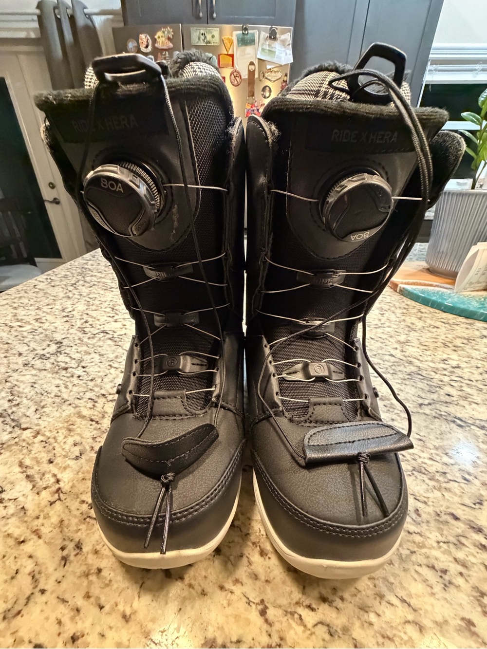 Women’s Black BOA Lace Snowboard Boots